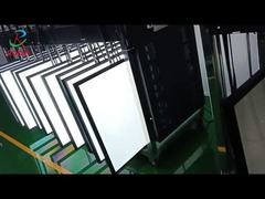 55 ইঞ্চি টিএফটি এলসিডি ডিসপ্লে সহ উজ্জ্বলতা কাস্টমাইজেশন সমর্থন কমিউনিটি তথ্য বোর্ড